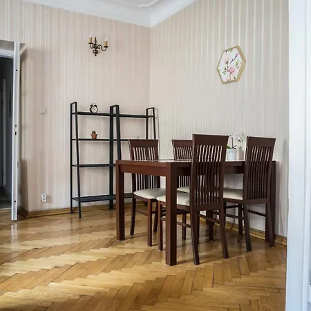 Elegant Royal Route Ii Apartment *
